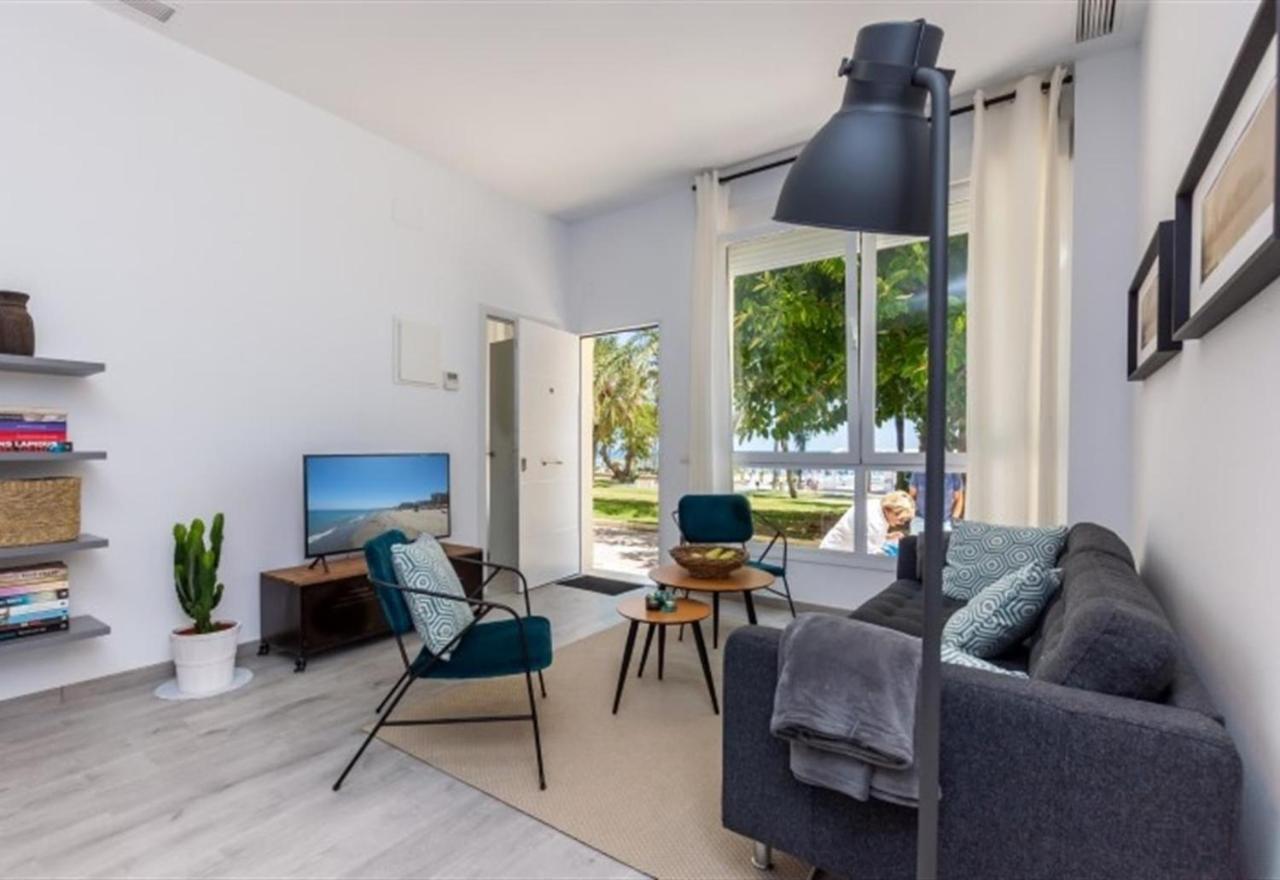 Beach Apartment Montemarcarihuela Torremolinos Extérieur photo